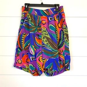100% silk Vintage “LaChine Collection” high-wasted shorts! (Size Medium)